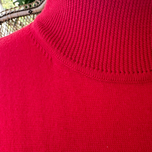 Pendleton red mock turtleneck - Picture 6 of 7